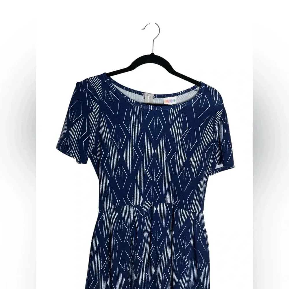 LuluRoe Dark Blue with white geometric design Dress with pockets Size Medium
